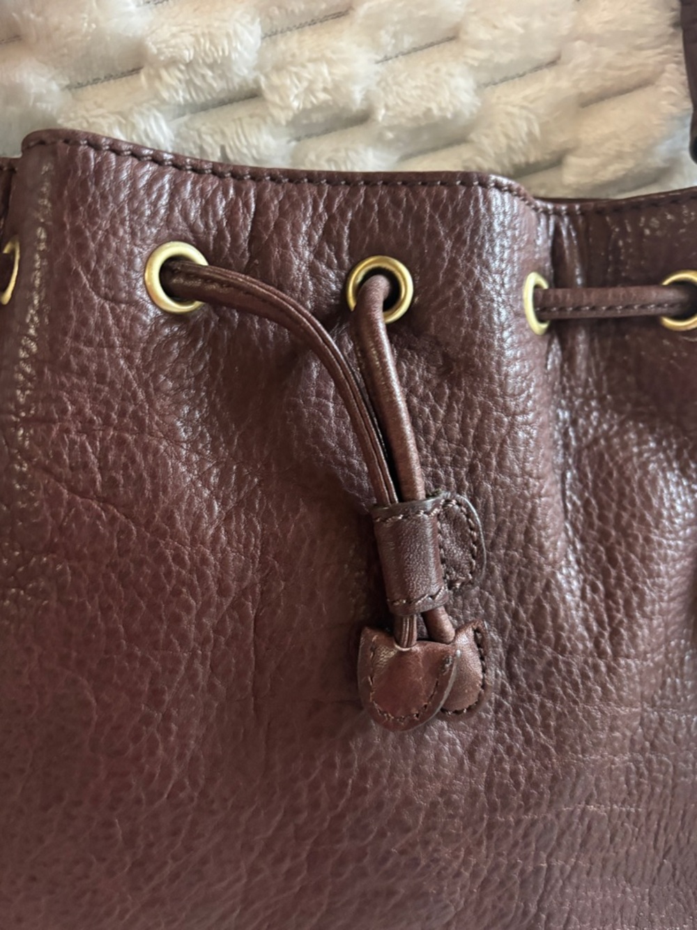 Fossil Brown Pebbled Leather Bucket Bag Drawstring Shoulder Crossbody - Picture 4 of 10